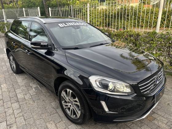 VOLVO XC60 2.0 T5 COMFORT FWD TURBO GASOLINA 4P AUTOMÁTICO